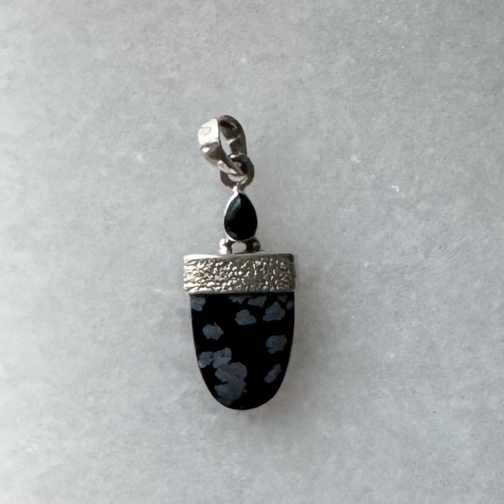NWOT Sundance Black Snow Pendant, Snowflake Obsidian, Black Onyx